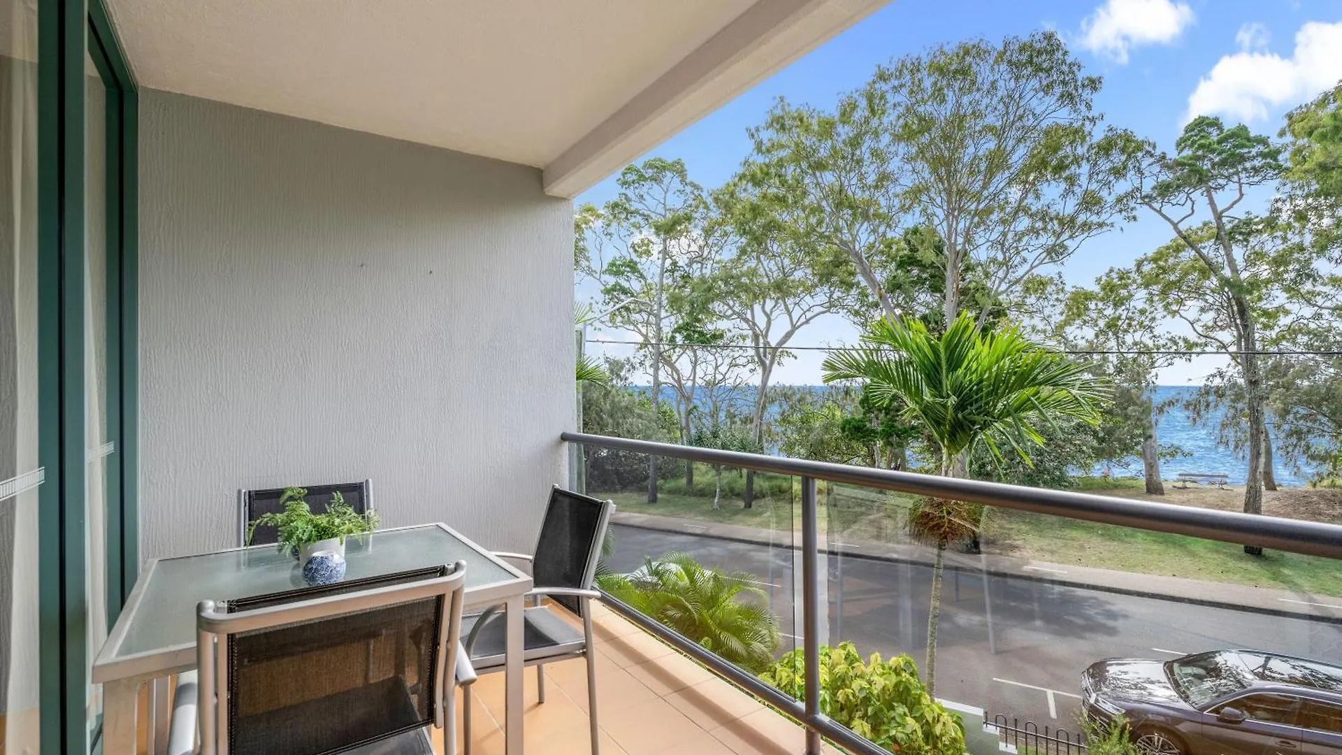 Shelly Bay Resort Hervey Bay Australia